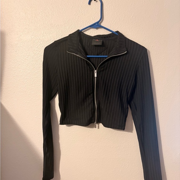 Jordan Black Ribbed Cropped Jacket - Picture 1 of 4
